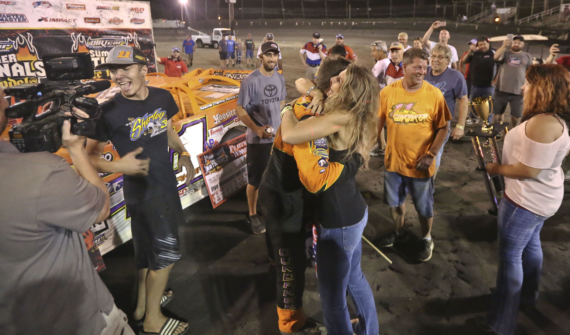 HR 100 104 07.05.18.JPG